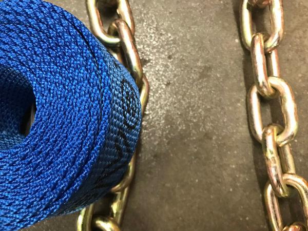 Wheel lift strap with chain end