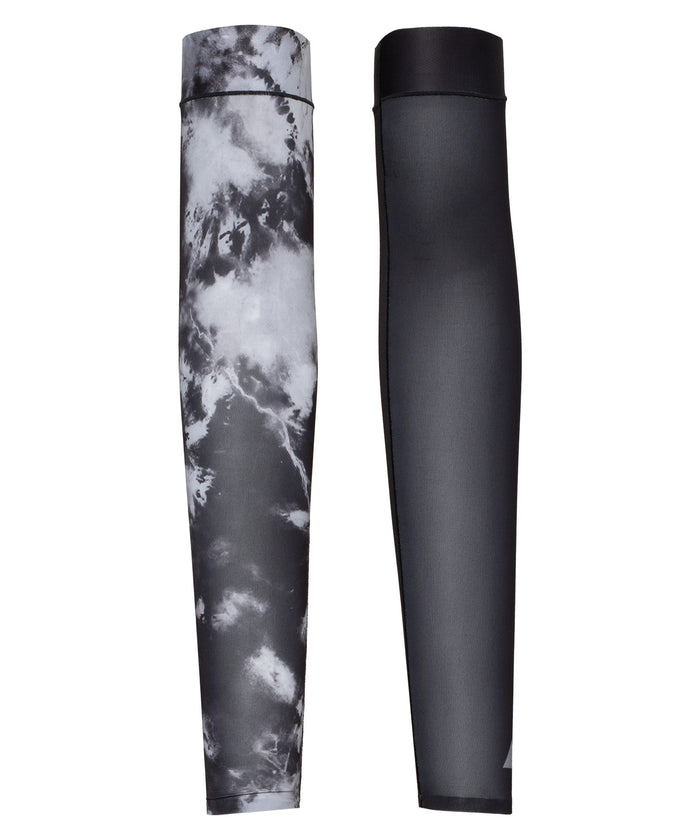 #color_blackout-tie-dye