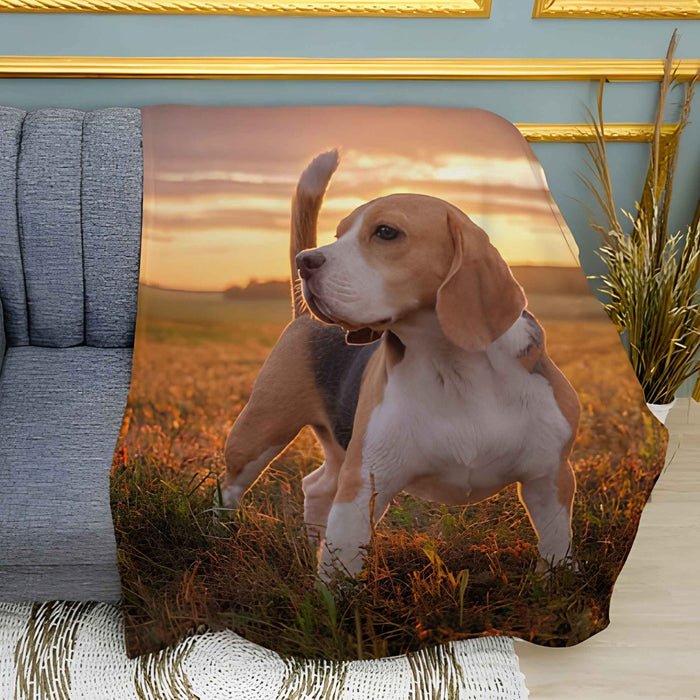 Beagle in the Field Print Plush Fleece Throw Blanket