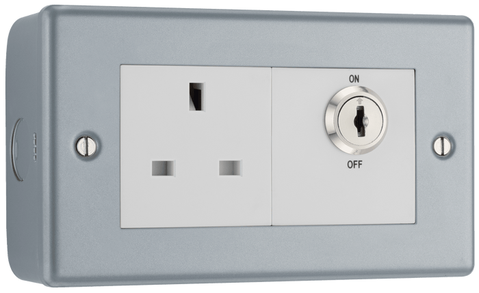 BG Metal Clad 1G Key-Controlled DP Switch - MC5SKYSWSW-01