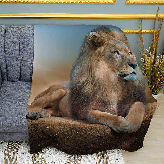 Big and Proud Lion Print Plush Fleece Throw Blanket