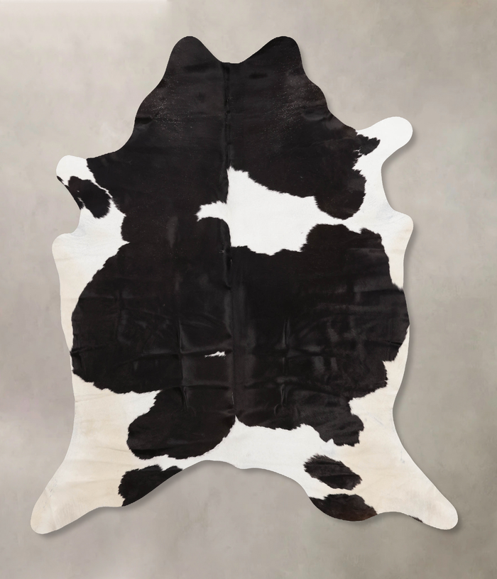 Black and White Cowhide Rug #B10297