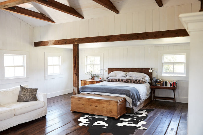 Black and White Cowhide Rug #B10732