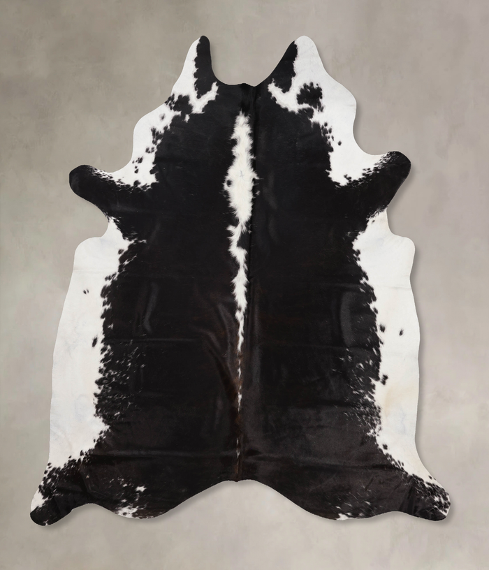 Black and White Cowhide Rug #B10538