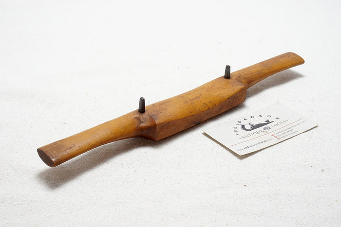 FINE JOHN HALL BOXWOOD SPOKESHAVE WITH BRASS WEAR PLATE - 3"