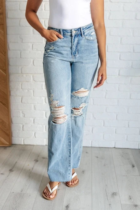 Judy Blue Rigid Magic 90's Destroy Straight Jean