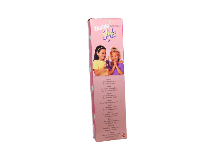 Mattel Barbie Style 1997 Multilingual Box # 18219 NIB