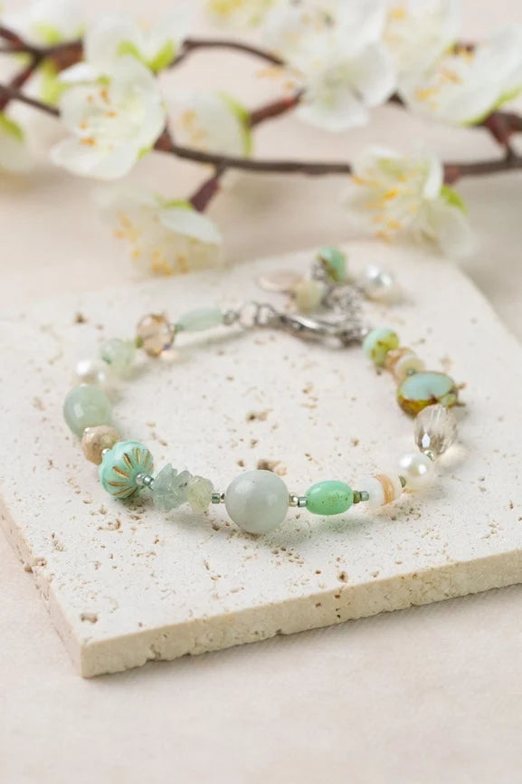 Mint Julep Czech Glass & Stone Bracelet