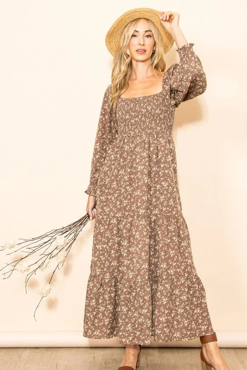 Romantic Floral Square Neck Tiered Maxi Dress with Pockets