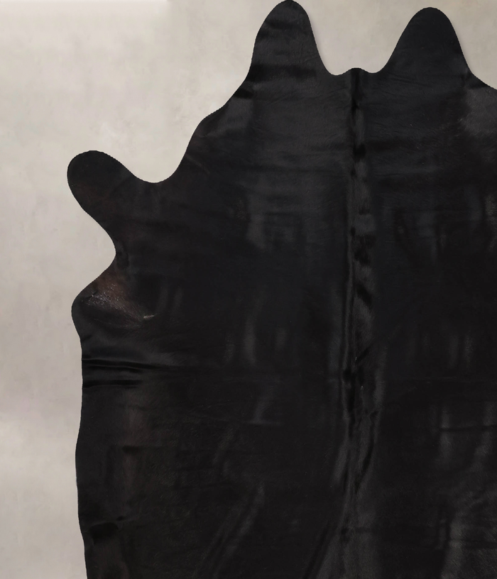 Solid Black Cowhide Rug #B10299