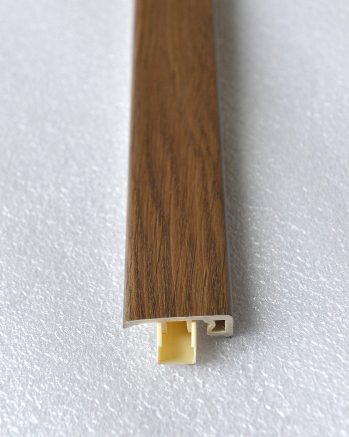 Vinyl Moldings - Ultimate Collection - Canyon Oak — view 3