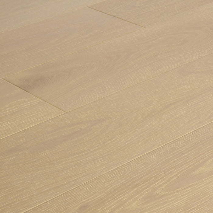 Yukon Frontier Engineered Hardwood Flooring in Expedition